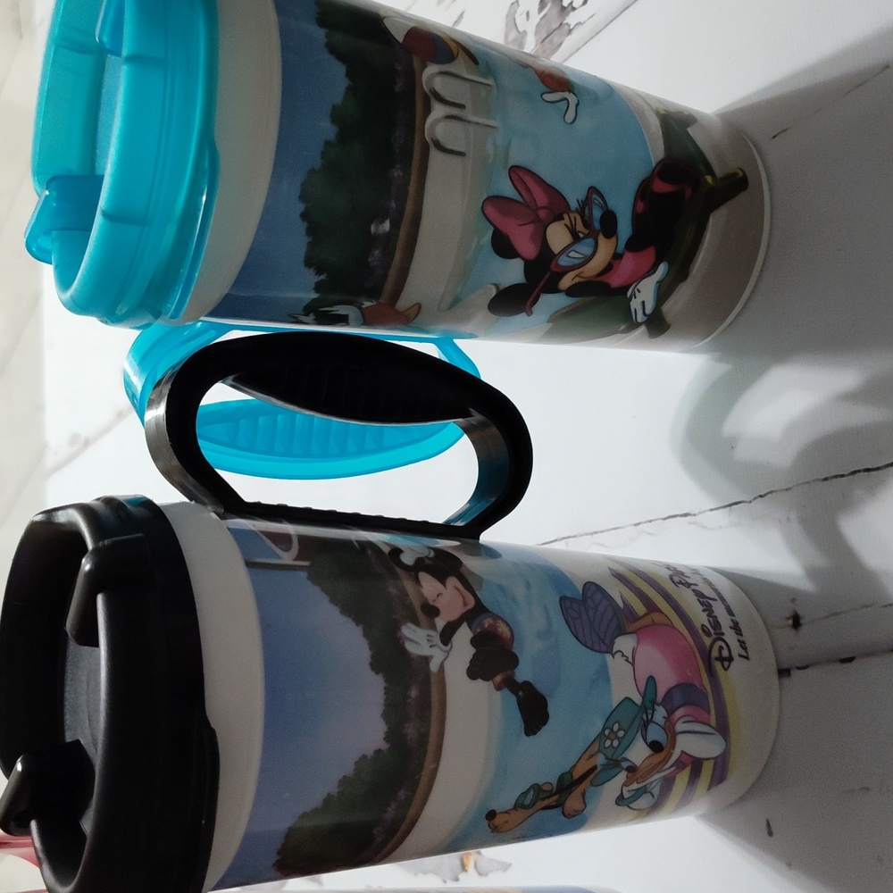 Disney World 90s Popcorn Bucket And Mugs - Picture 4 of 5